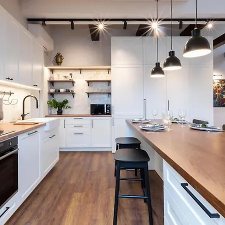 Apartment Domillion 2bdr Old Town At Bazilijonai Wilna